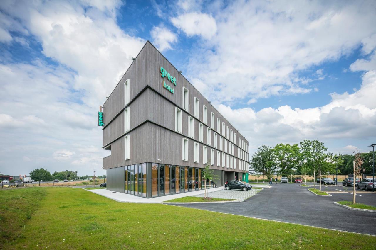 Greet Hotel Rennes Pace Exteriör bild