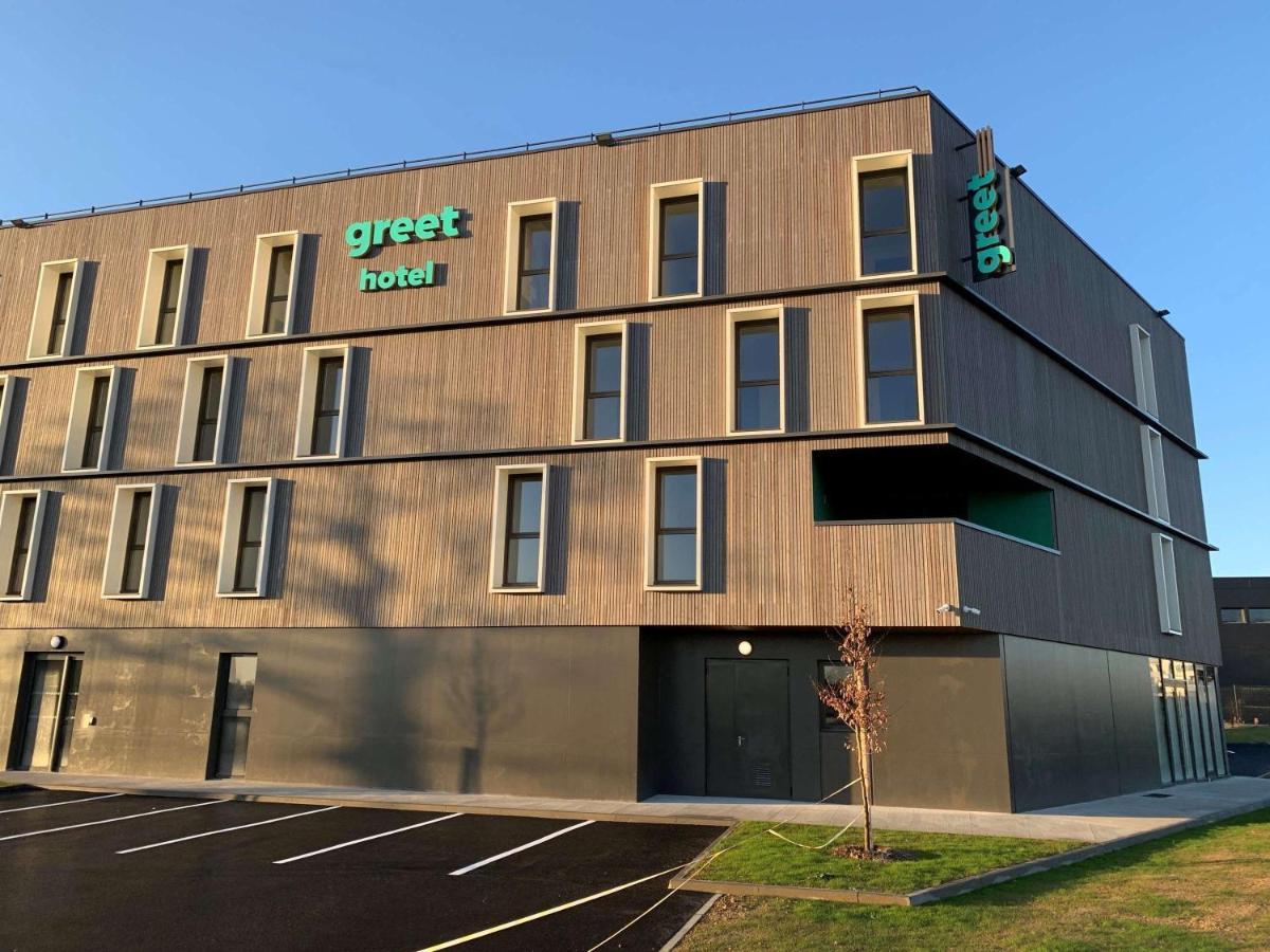 Greet Hotel Rennes Pace Exteriör bild